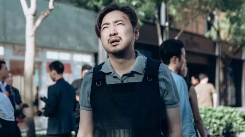 中年人的崩潰，都是從借錢開始的