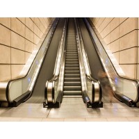 山東鼎亞電梯  自動(dòng)扶梯