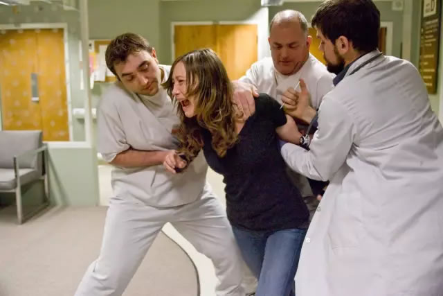 現實版孤兒怨VS電影版《孤兒怨》現實永遠比電影更恐怖，太嚇人了！