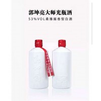 郭坤亮柔雅醬香酒 坤亮大師傾心手造 柔雅醬香品味健康