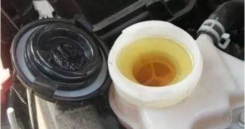 不換剎車油有什么影響 剎車油長期不換會有什么后果? 不換剎車油有什么影響 剎車油長期不換會有什么后果?