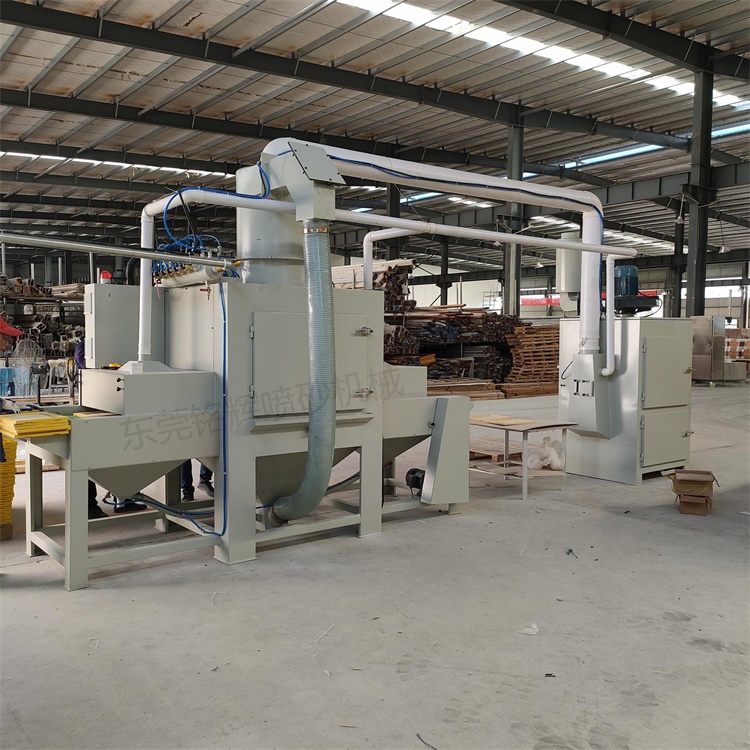 輸送式自動噴砂機1