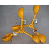 濟(jì)南驅(qū)鳥器 風(fēng)力反光驅(qū)鳥器 金河電力驅(qū)鳥器